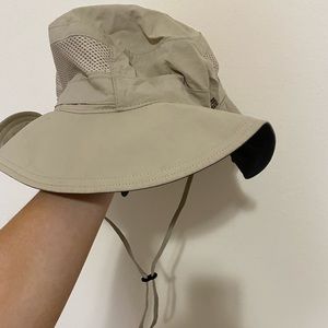 Columbia bucket/fishing hat